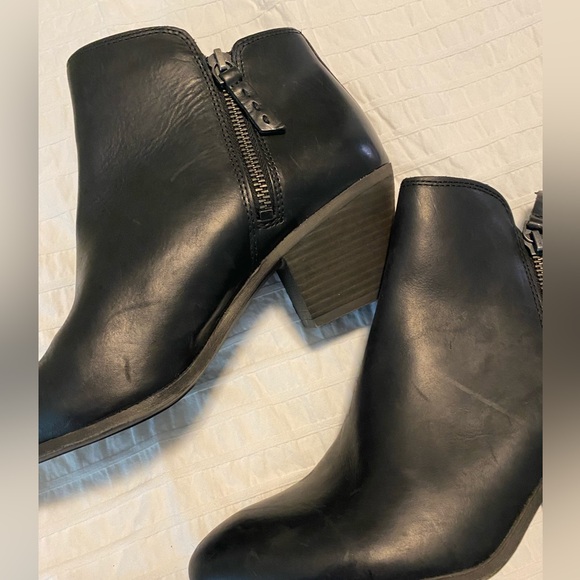 Frye Judith Ankle Leather Double Zip Boots Booties Black size 8.5 - Picture 6 of 9